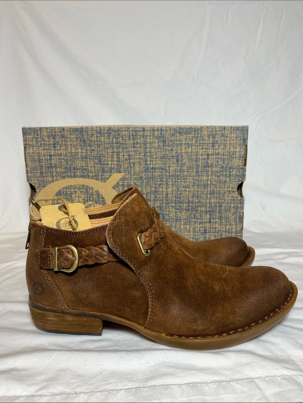 Born Sylvia Women’s Rust (Tobacco) Distressed Suede Ankle Boots - size 7.5 NWT - Picture 7 of 12